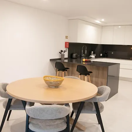 Lar Da Onda - By Sch Apartment