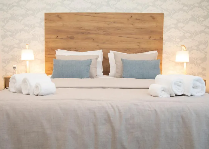 Lar Da Onda - By Sch 纳扎雷